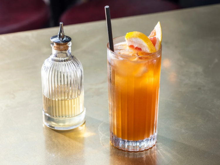 Finch Wine Bar slider image