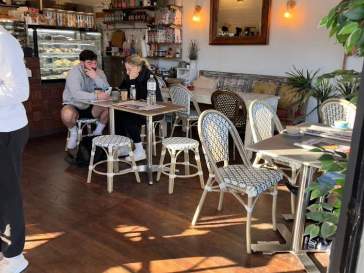 GR8 Spot Cafe slider image