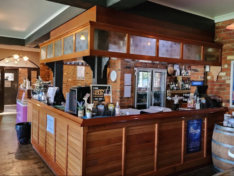 Huntington Tavern slider image