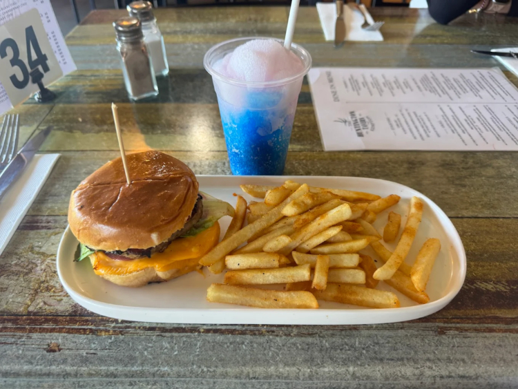 Huntington Tavern slider image