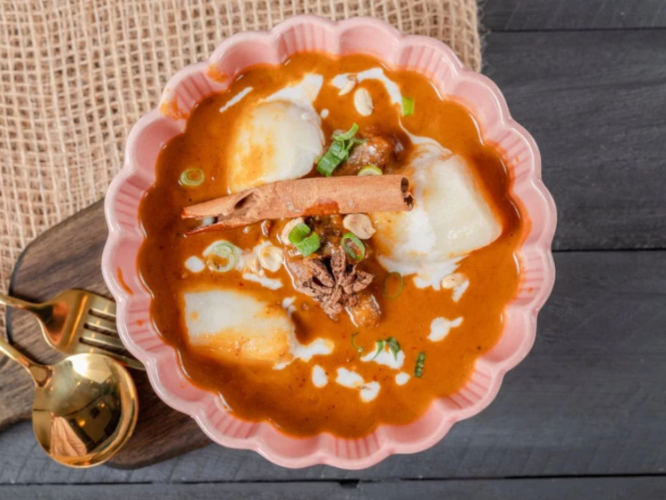 Thai Raphi slider image