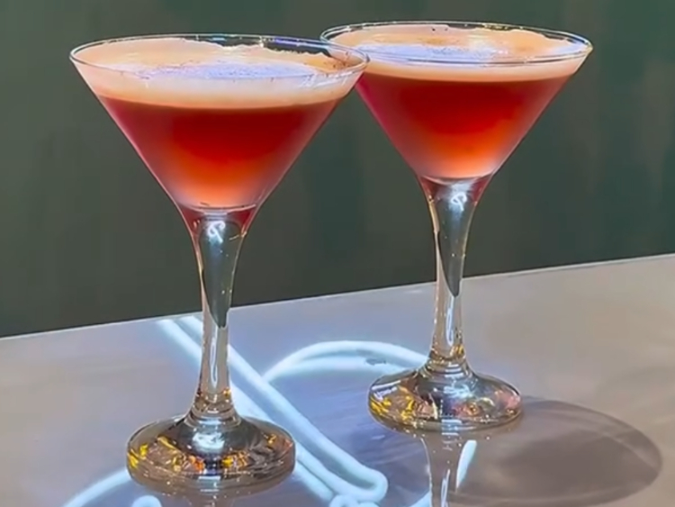 Peppermints  Bar & Lounge slider image