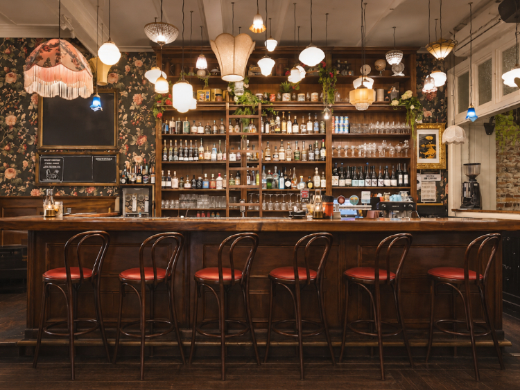 Electric Avenue Bar & Dining Room slider image