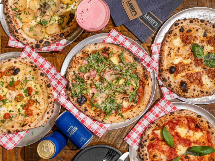 Larry's Pizzeria & Cocktail Bar slider image