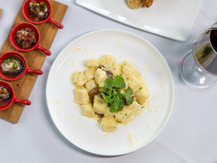 Bellezza Restaurant slider image