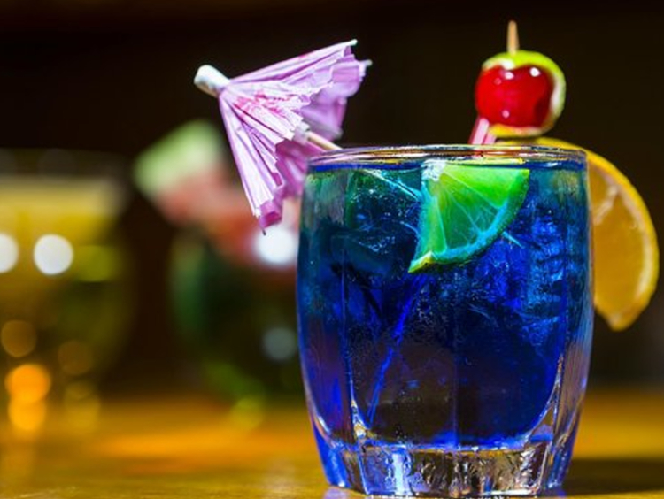 Circles Bar & Restaurant slider image