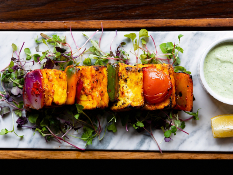 Saffron Indian Gourmet slider image
