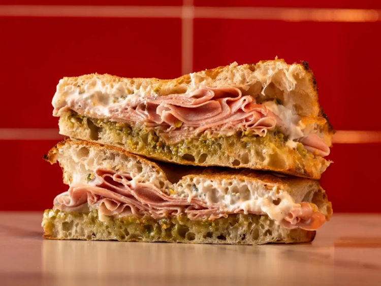 Casa Crunchy slider image
