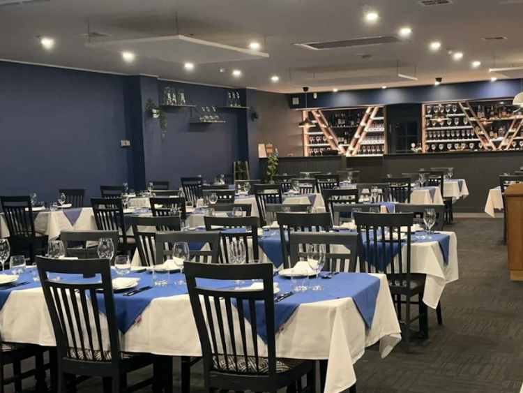 Aavjo Indian Cuisine slider image