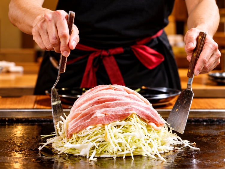 Dohtonbori - CBD slider image