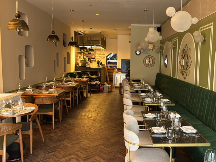 Gazzab - Fine Dining Indian Restaurant slider image