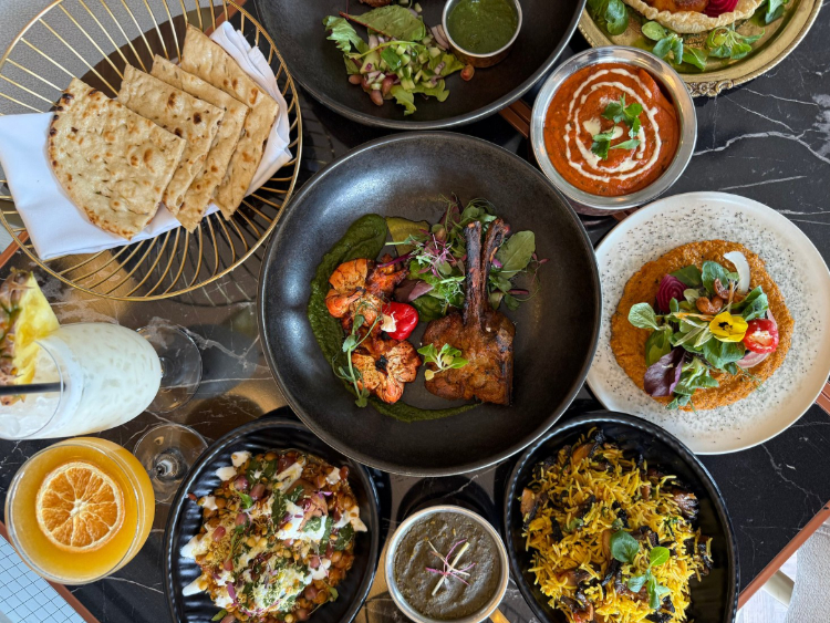 Gazzab - Fine Dining Indian Restaurant slider image