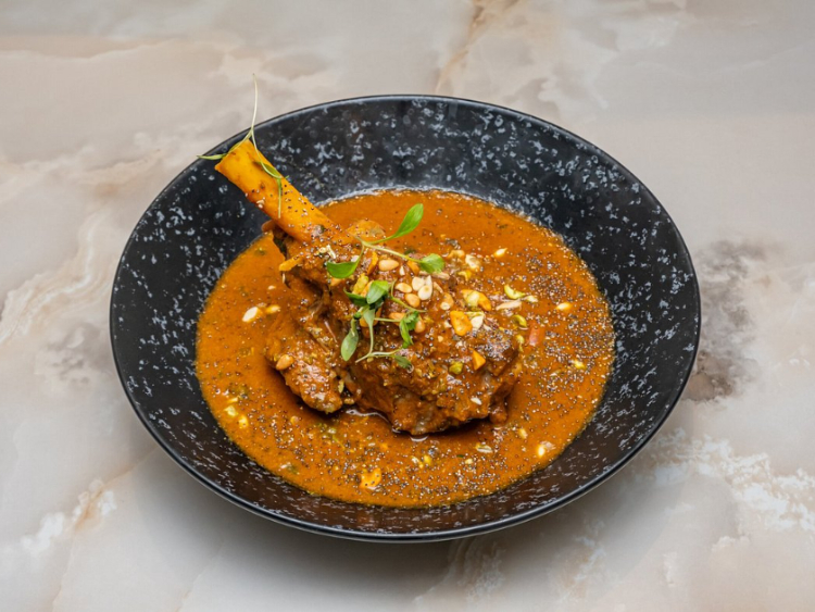 Gazzab - Fine Dining Indian Restaurant slider image