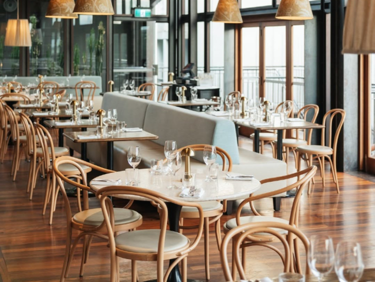 Herve's Restaurant and Bar slider image