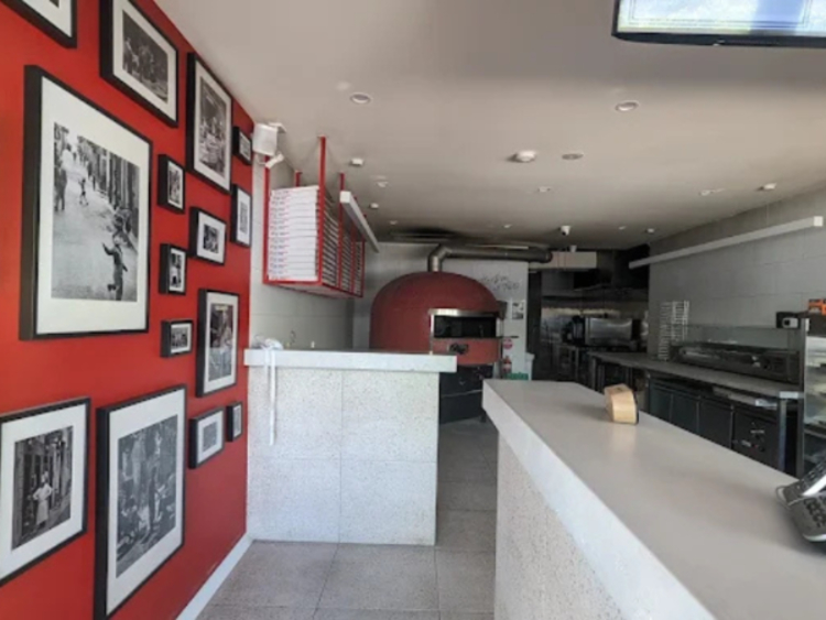 Johnny Gio's Pizza - Kirrawee slider image