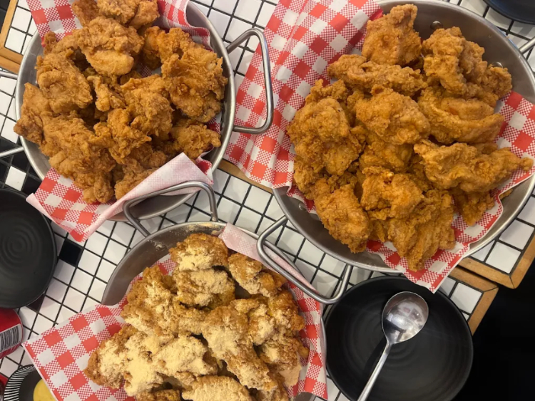 88 Chicken & Topokki slider image