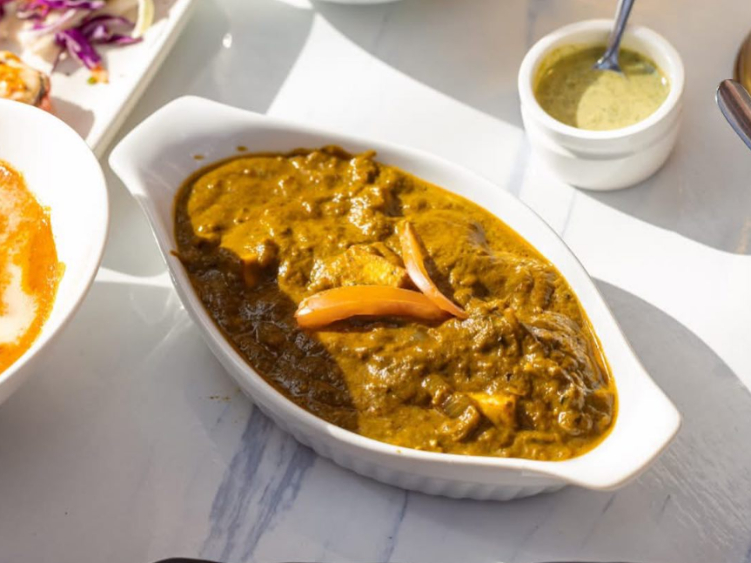 Tandoori Flames slider image