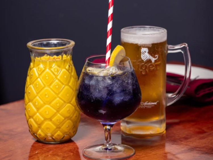 Tandoori Flames slider image