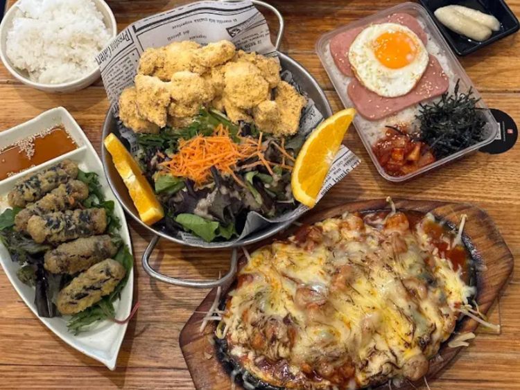 CJ Lunch Bar slider image