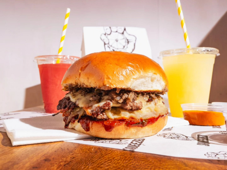 Squeezed slider image