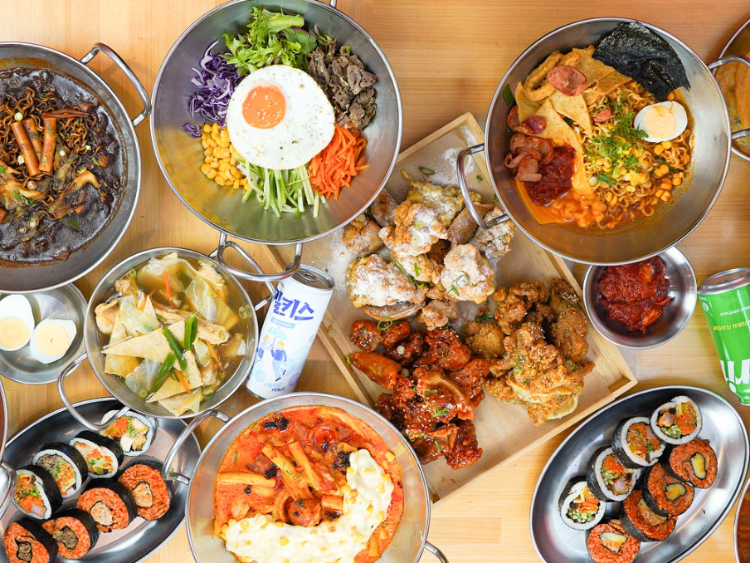 Sinjeon K-Street Food - Brisbane CBD slider image