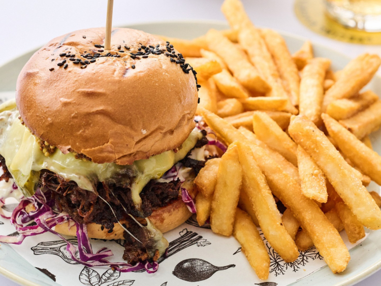 No.10 Restaurant + Bar - Woden slider image