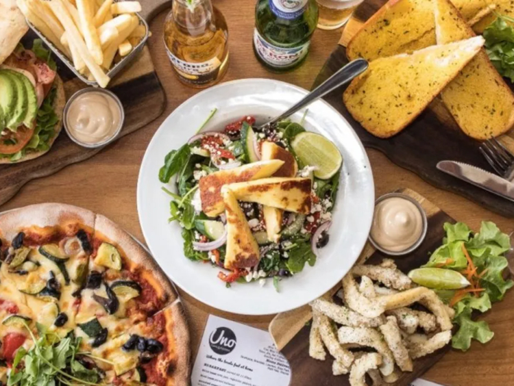 Uno Caffe & Pizzeria slider image
