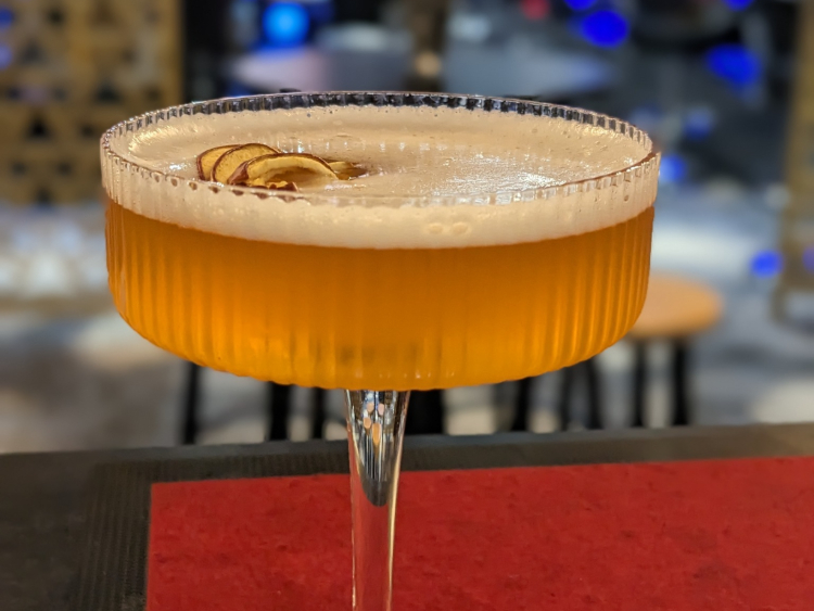 Black Rhino Hotel slider image