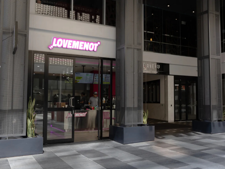 Lovemenot slider image