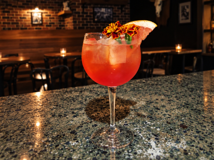 Lockwood Bar slider image