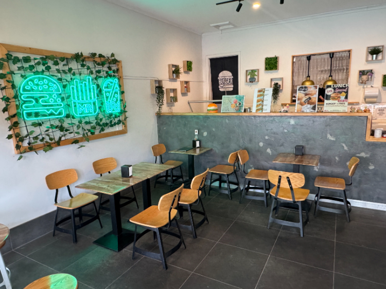 Mad Patties - Mulgrave  slider image