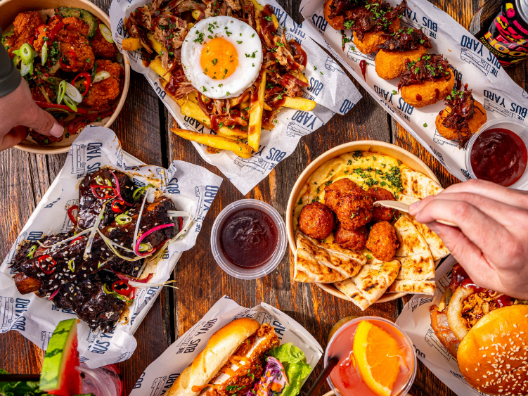 The Bus Yard Crosby - Street Food slider image