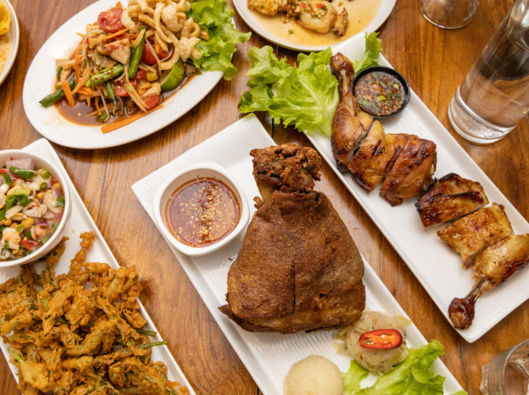 Tawandang Thai Restaurant slider image