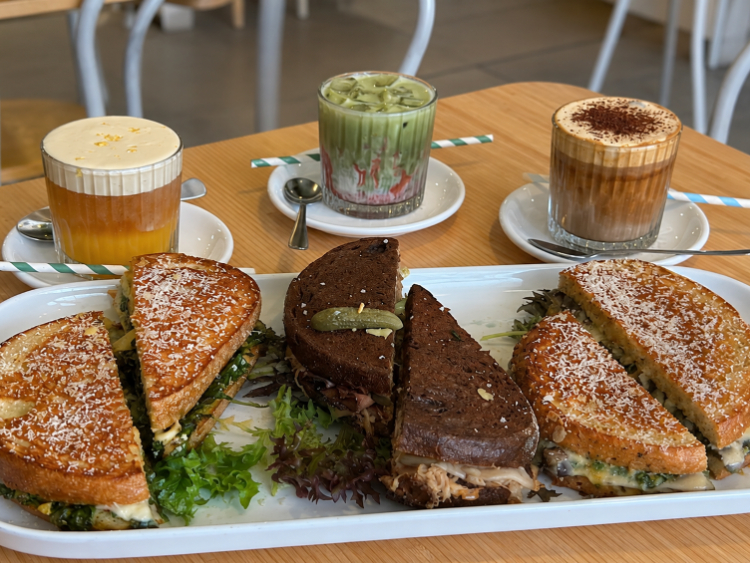 Picnicc Cafe slider image