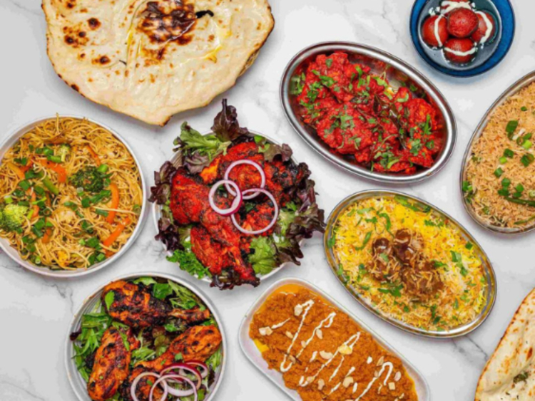 Monsoon Palace Indian Restaurant slider image