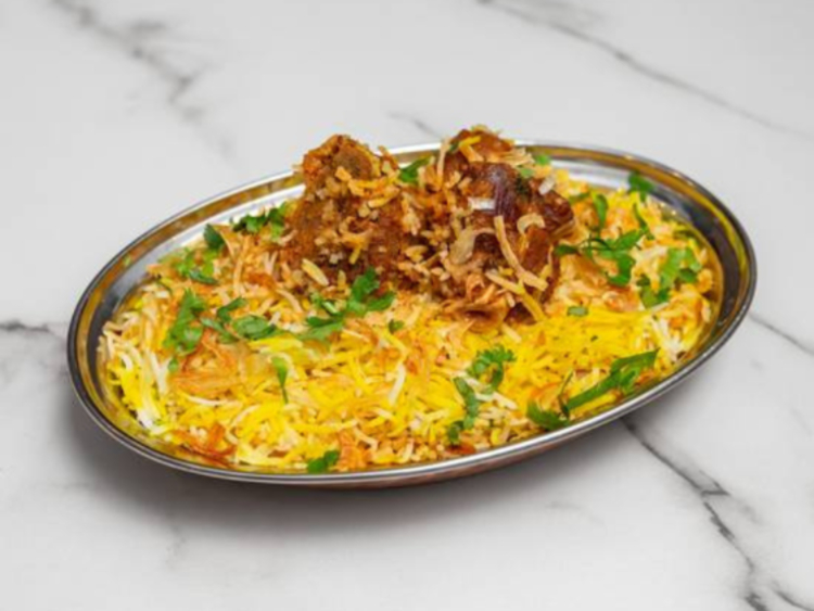 Monsoon Palace Indian Restaurant slider image
