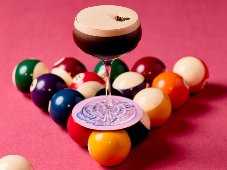 Dive Bar slider image