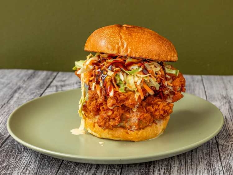 Ken Behrens Cafe & Burgers - Acton slider image