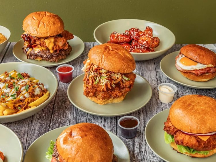 Ken Behrens Cafe & Burgers - Acton slider image