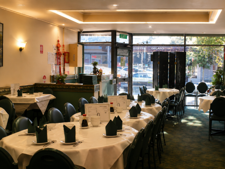 Oriental Jade Restaurant - Greensborough slider image