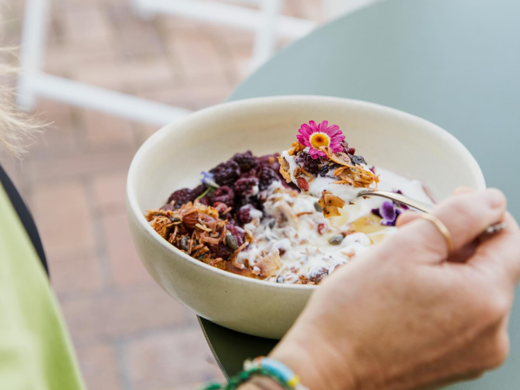 Vanilla Food Organic Cafe slider image