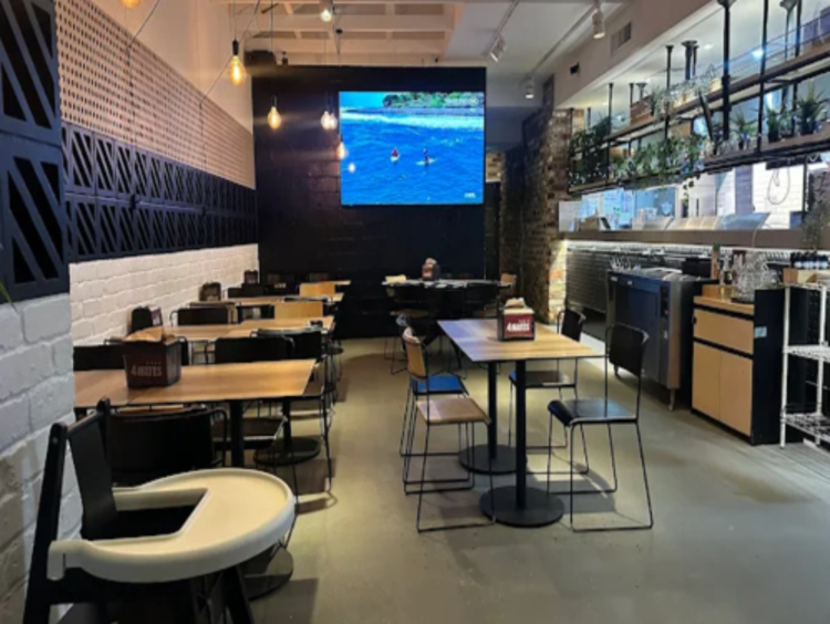 4 Mates Bar & Grill - Mt Lawley slider image