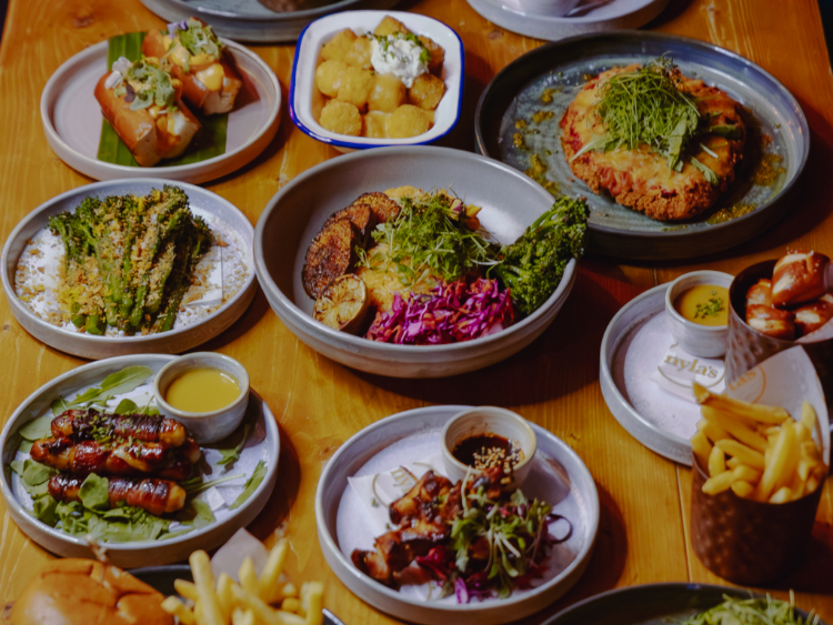 Nyla's - Leeds City Centre slider image