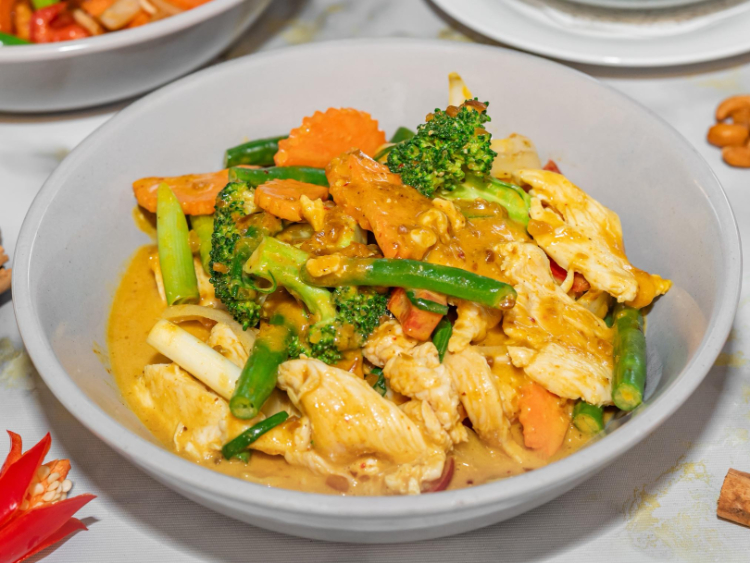 Tasty Thai - Caloundra slider image