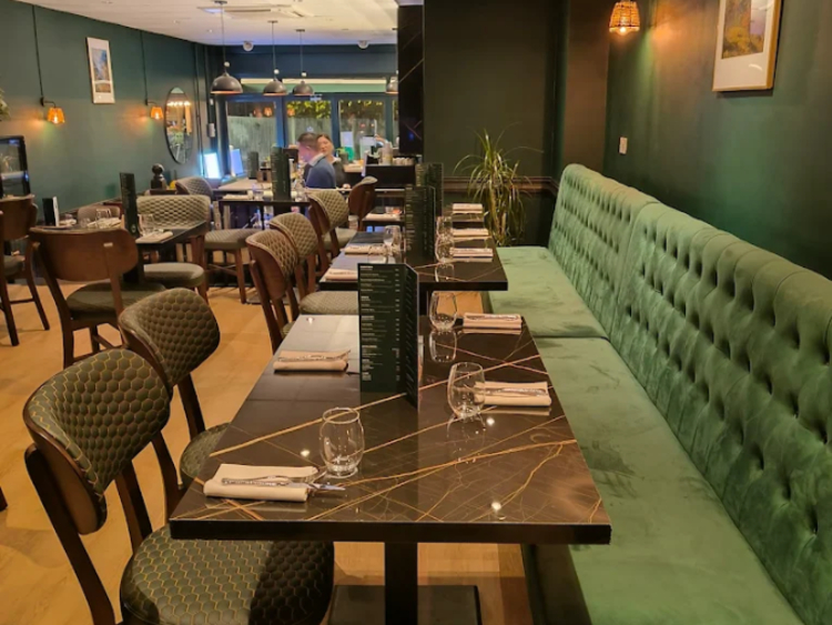 Himalayan Salt Indian Cuisine slider image