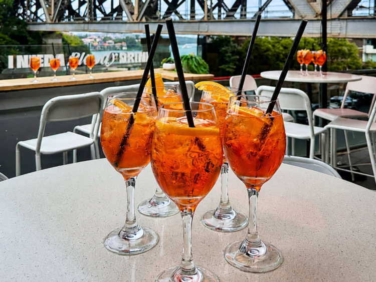 Harbour View Hotel - The Rocks slider image