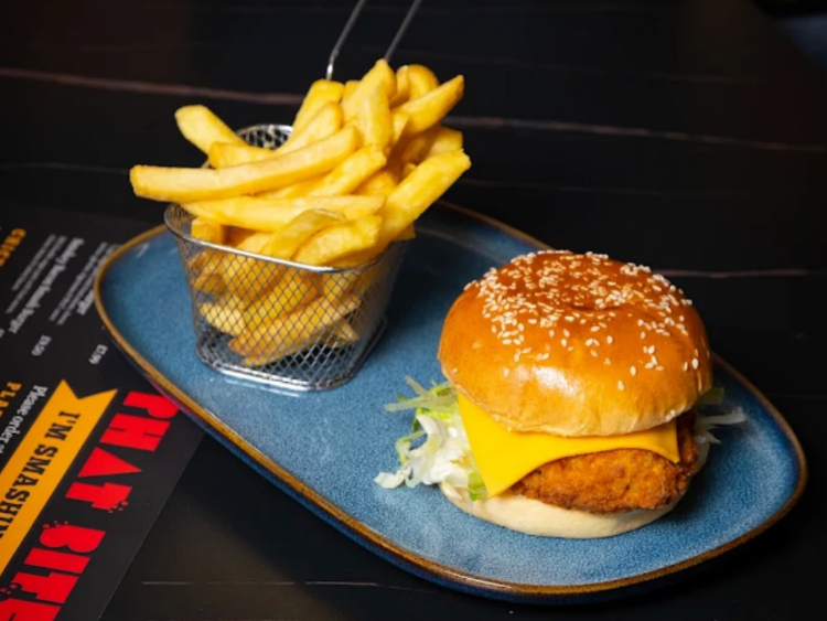 Phat Bite - Tower Bridge slider image