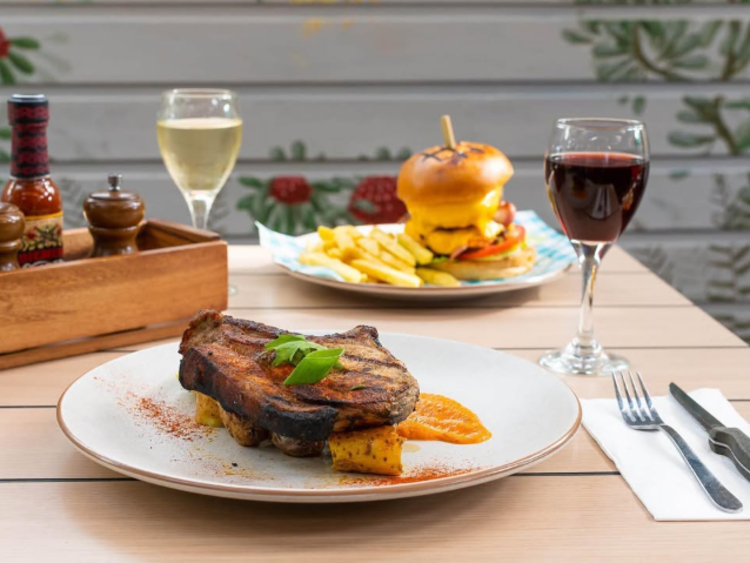 Sir Joseph Banks Hotel slider image