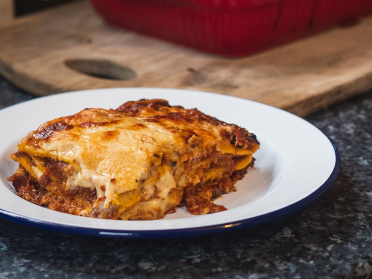 Tom's Pasta slider image