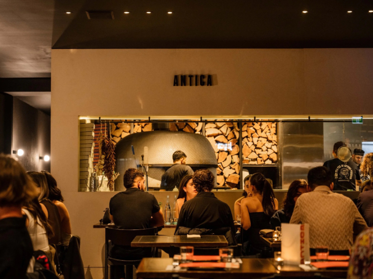 Antica Pizzeria City slider image